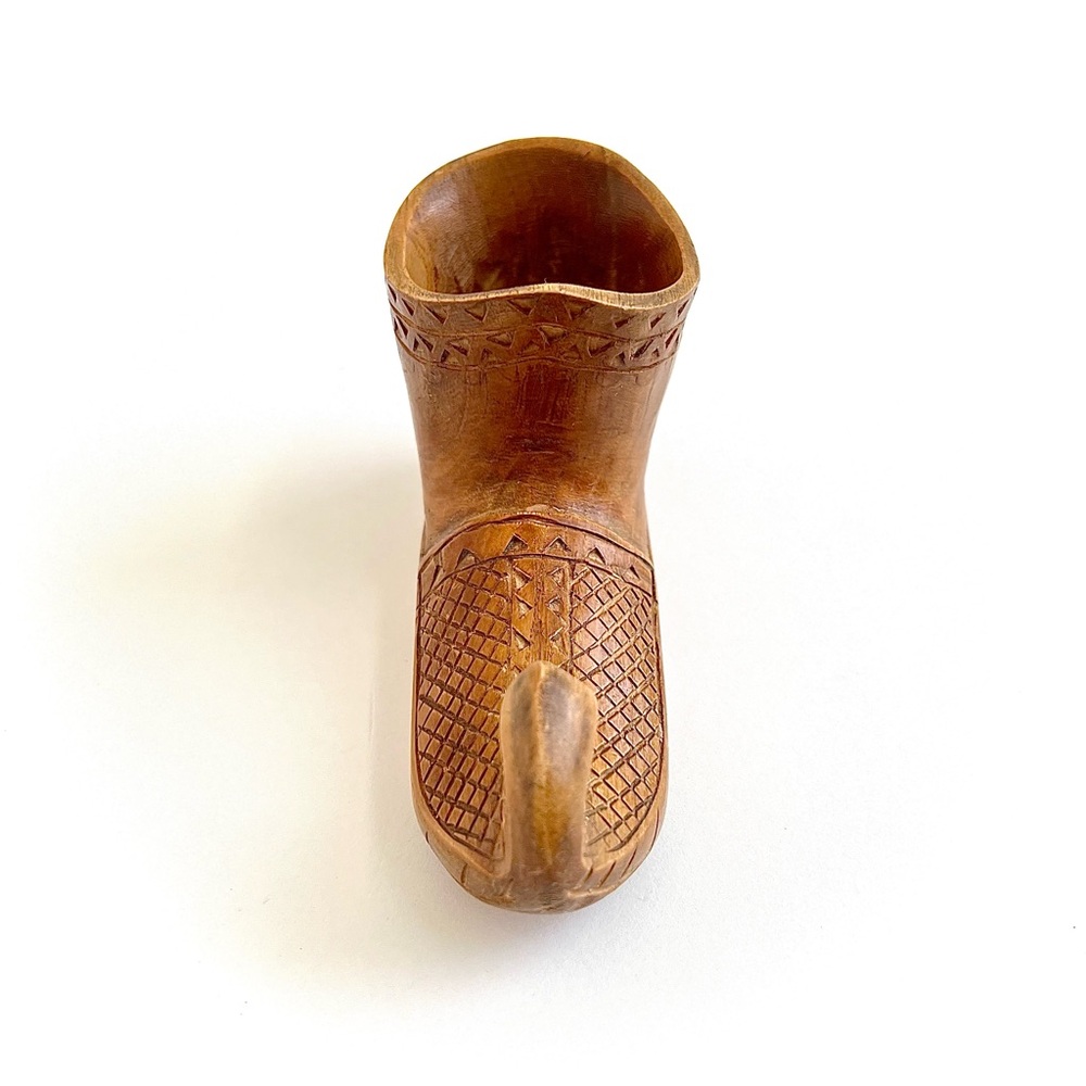 Vintage Hand-Carved Wooden Opanci Boot Figurine Rustic Folk Art Home Decor - Picture 3 of 10